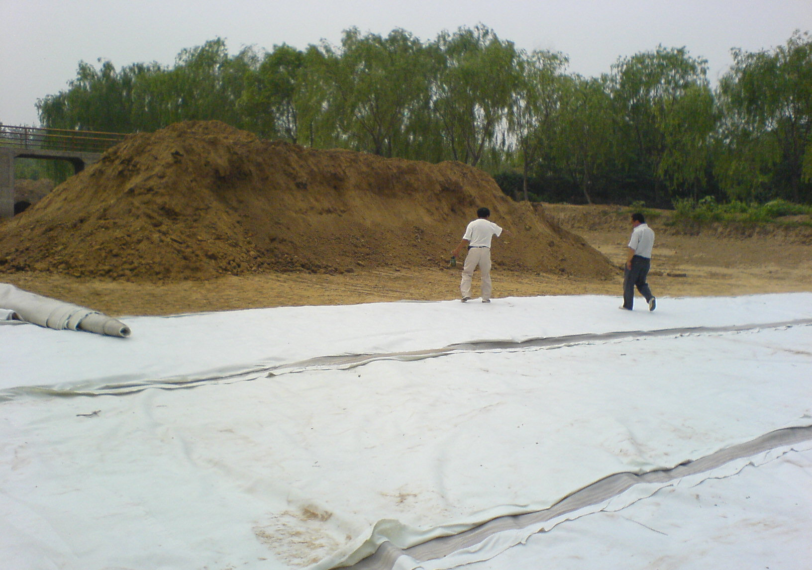 工程實驗如何模擬土工膜的受力狀態？